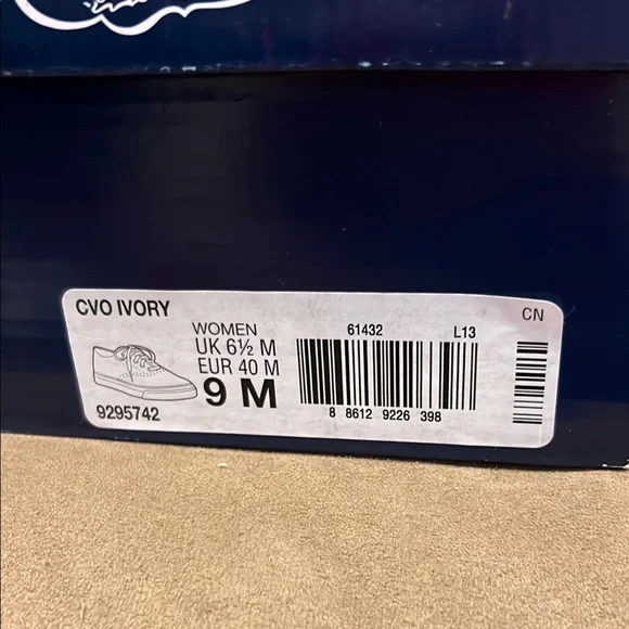 Sperry White Canvas Sneakers - Picture 3 of 3